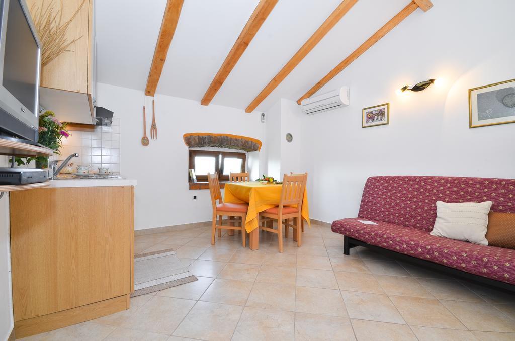 Bella Vista Apartments Motovun Phòng bức ảnh