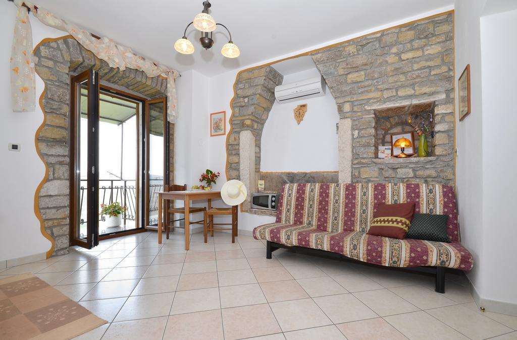 Bella Vista Apartments Motovun Ngoại thất bức ảnh