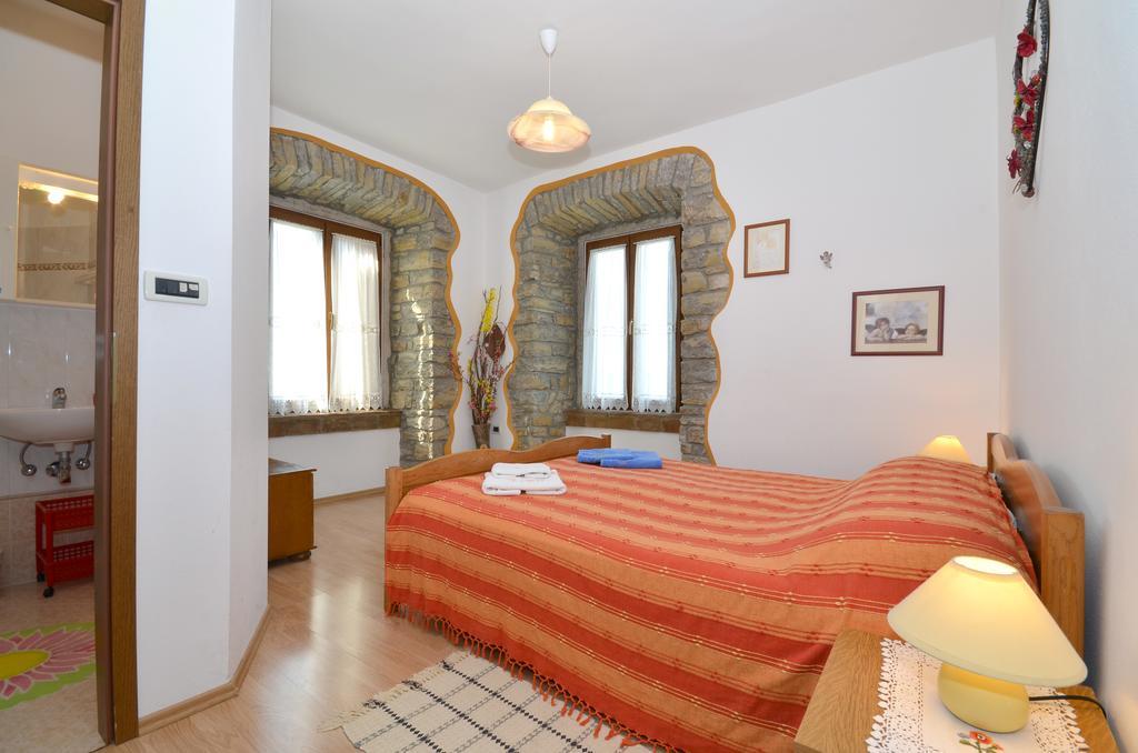 Bella Vista Apartments Motovun Phòng bức ảnh